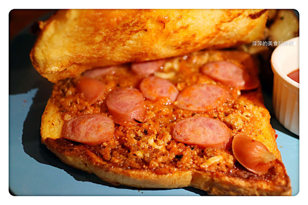 【台北美食】Toast Chat ~ 國父紀念館早午餐/下午茶、咖啡❤️用餐不限時間/環境舒適 - 捷運國父紀念館站