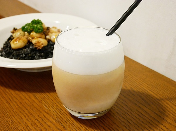 Toast Chat:Toast Chat-台北捷運國父紀念館站貓咪餐廳早午餐 餐點高水準 難怪總是高朋滿座