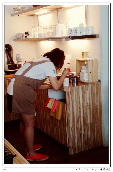 The cafe惹咖啡：【台中．美食】Ｔｈｅ Ｃａｆｅ惹咖啡～治療系立體小熊拉花讓人一整天心情都好好♥