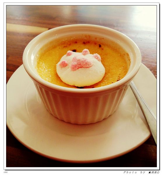 The cafe惹咖啡：【台中．美食】Ｔｈｅ Ｃａｆｅ惹咖啡～治療系立體小熊拉花讓人一整天心情都好好♥