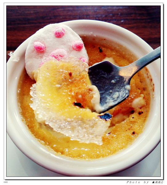 The cafe惹咖啡：【台中．美食】Ｔｈｅ Ｃａｆｅ惹咖啡～治療系立體小熊拉花讓人一整天心情都好好♥