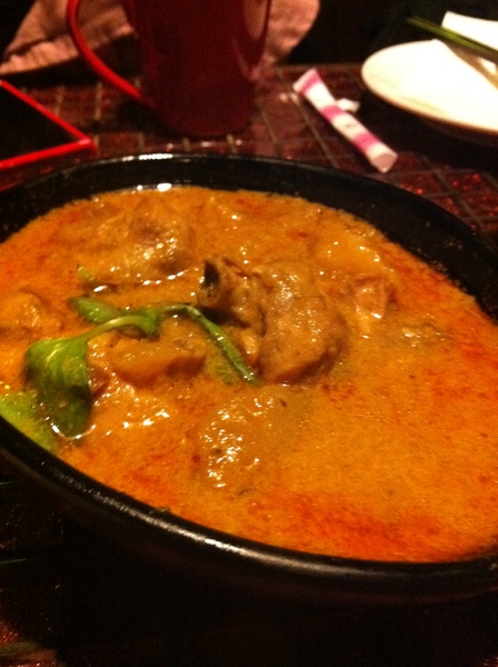 Lacuz 泰式料理吃到飽(大安店)：朋友聚會OK的地方~~~