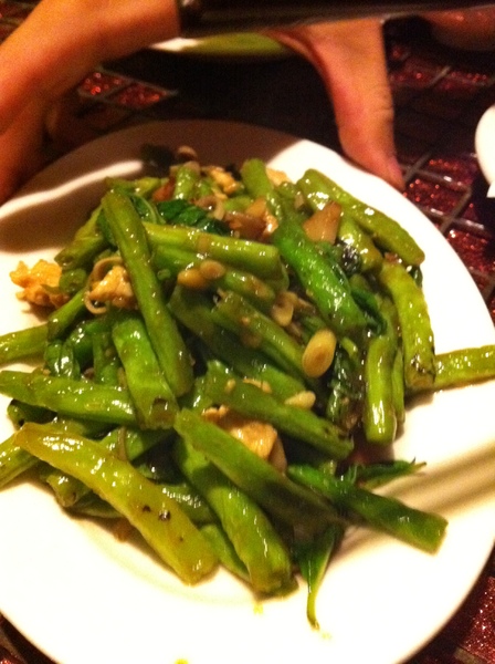 Lacuz 泰式料理吃到飽(大安店)：朋友聚會OK的地方~~~