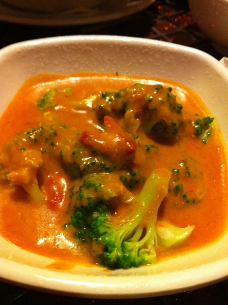 Lacuz 泰式料理吃到飽(大安店)：朋友聚會OK的地方~~~