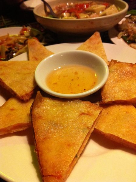 Lacuz 泰式料理吃到飽(大安店)：朋友聚會OK的地方~~~