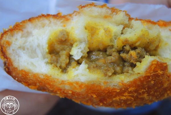 源寶屋：呷飽祙【花蓮･源寶屋咖哩麵包】食尚玩家推薦