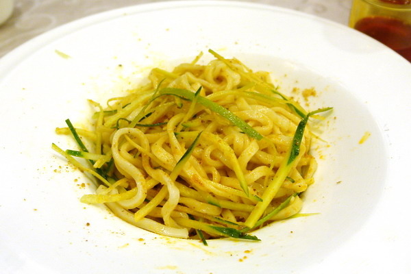 巧味膳房--大江南北老餐館--也有火焰