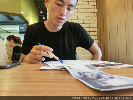 台北車站美食Brunch、館前路早午餐輕食－巷弄人氣美食《鯊魚咬吐司》