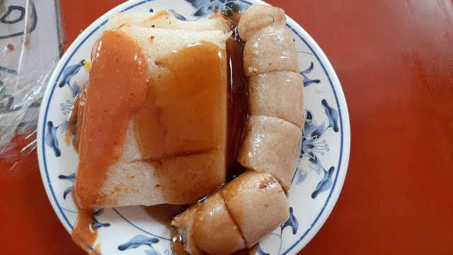 【台中美食】台中第二市場懶人包/王家菜頭粿糯米腸/老賴紅茶/陳家水晶餃福州意麵/小庭找茶