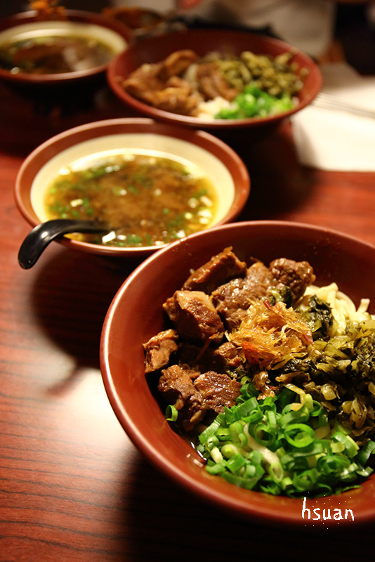 台北大安。七十二牛肉麵