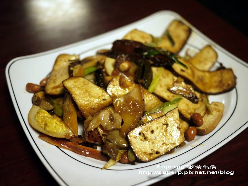 [小店食記]台北的七十二牛肉麵之慢熬72小時的好湯頭