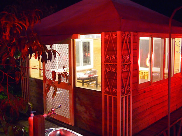 好雞婆土雞城：【食記】【景點】南投好雞婆土雞城&聚彩園休閒山莊@仁愛清境農場 : 與鳳凰共眠~清境山城兩天一夜小旅行! 擺夷料理好吃耶^^