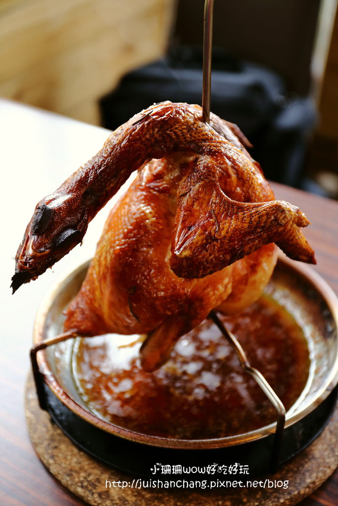 【食║南投】清境好雞婆土雞城~清境美食。蒙古包造型包廂裡吃雲南擺夷料理