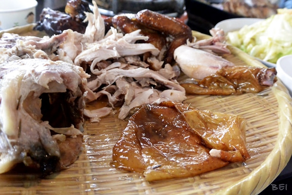 【南投清境美食】博望新村的好雞婆土雞城∞包廂叫雞別想歪