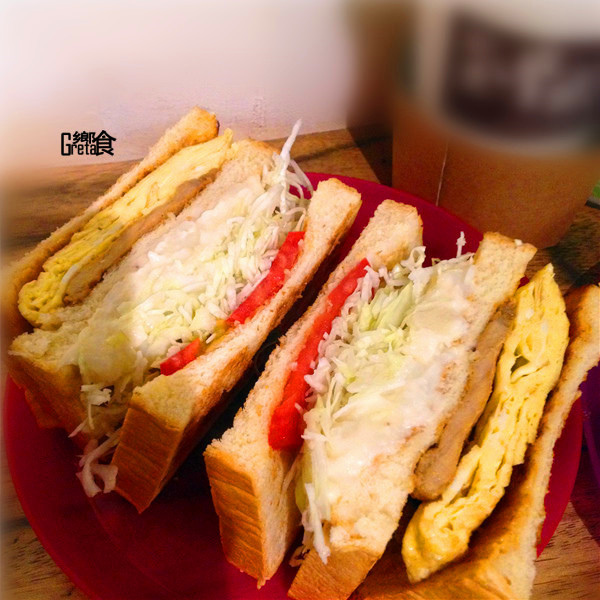 豐滿總匯三明治 豐滿總匯三明治