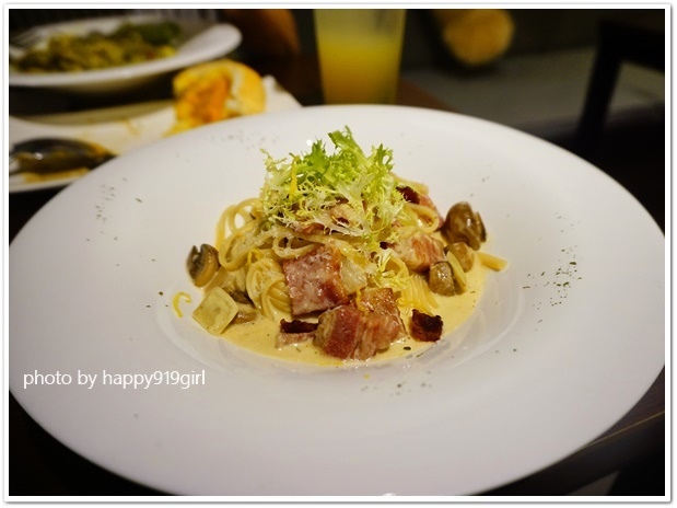 [台北東門]隱身巷弄間的美味義大利麵。平日用餐不限時★Labu café