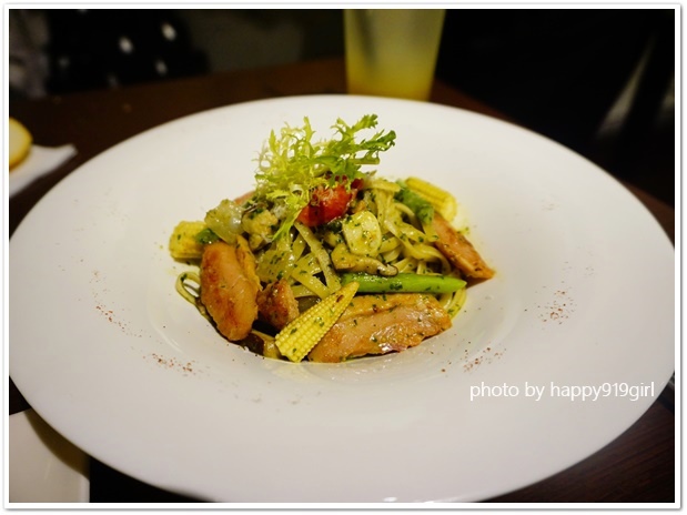 [台北東門]隱身巷弄間的美味義大利麵。平日用餐不限時★Labu café