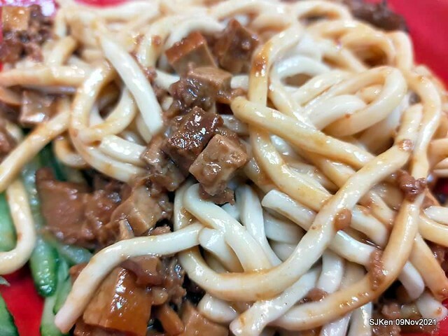 「福大山東蒸餃大王」(Steam dumpling & noodle shop), Taipei, Taiwan, SJKen, Nov 9, 2021.