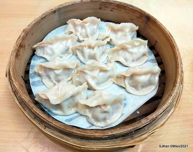 「福大山東蒸餃大王」(Steam dumpling & noodle shop), Taipei, Taiwan, SJKen, Nov 9, 2021.