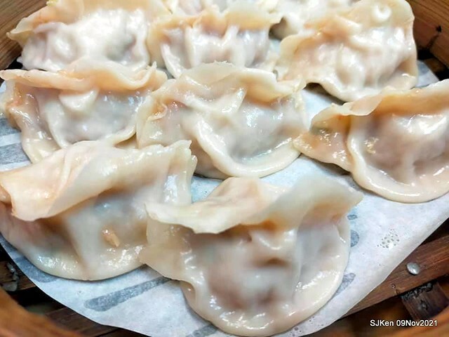 「福大山東蒸餃大王」(Steam dumpling & noodle shop), Taipei, Taiwan, SJKen, Nov 9, 2021.