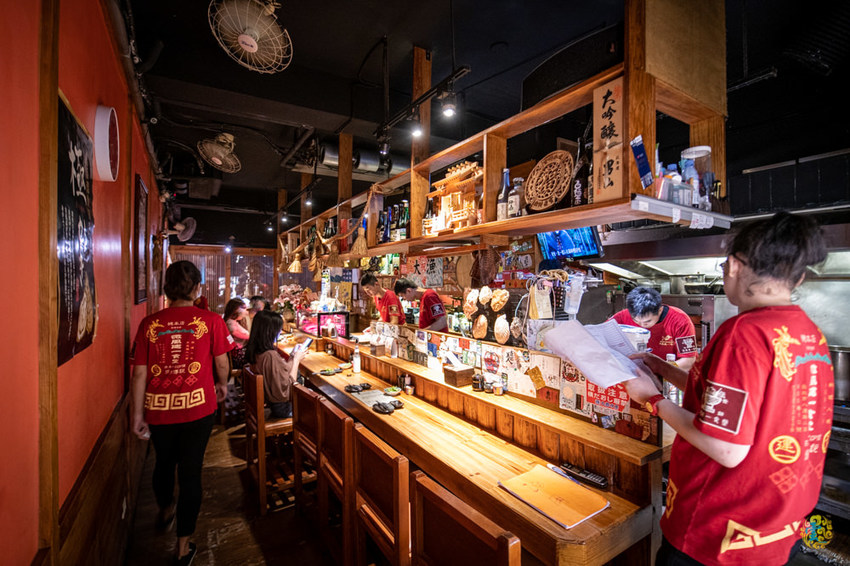 台北中山居酒屋》微風建一食堂 – 奢華用心的日式無菜單料理 超高CP值讓你毛蟹和牛一次滿足 - 時空幻境 凌雲江海清