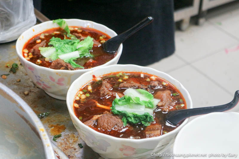 天母忠誠牛肉麵