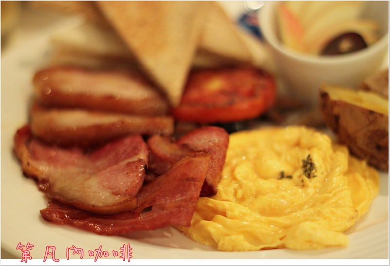 ＊大口吃肉早午餐－第凡內咖啡(更名旅人咖啡)
