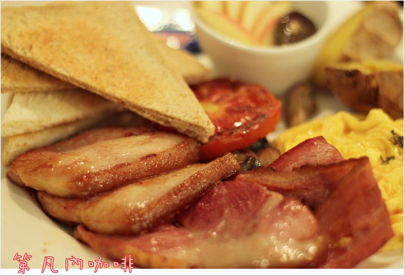 ＊大口吃肉早午餐－第凡內咖啡(更名旅人咖啡)
