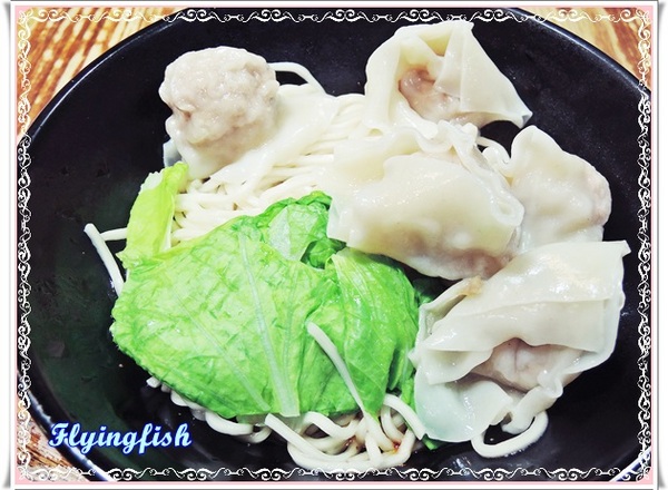 采岳軒 重慶抄手麵食(信義店)：✜ 大安森林公園旁,人氣搶搶滾滴平價美味－「重慶抄手麵食」