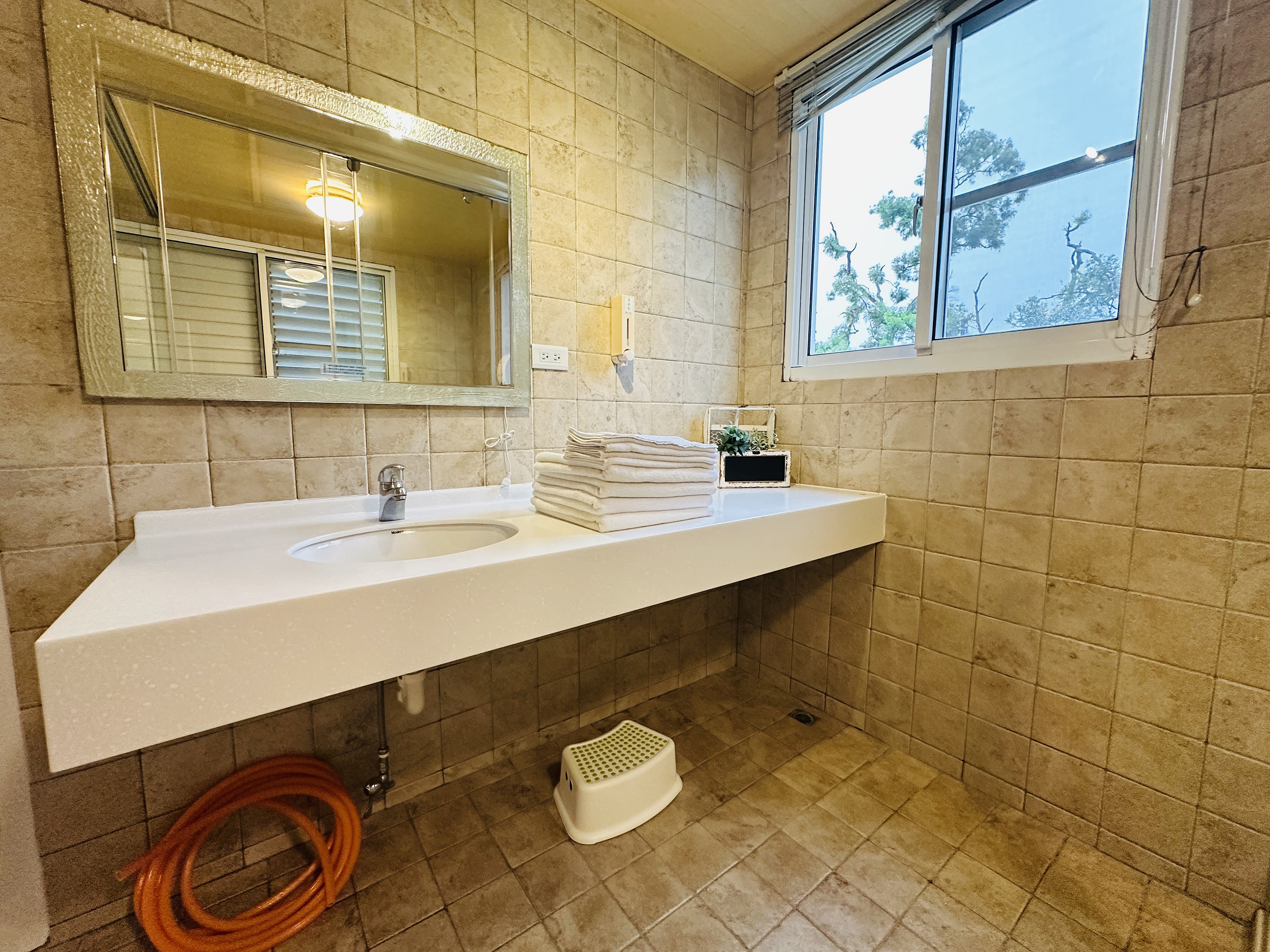 【香林薇拉】嘉義竹崎超人氣親子民宿｜入住「薇童年」房，開啟滿