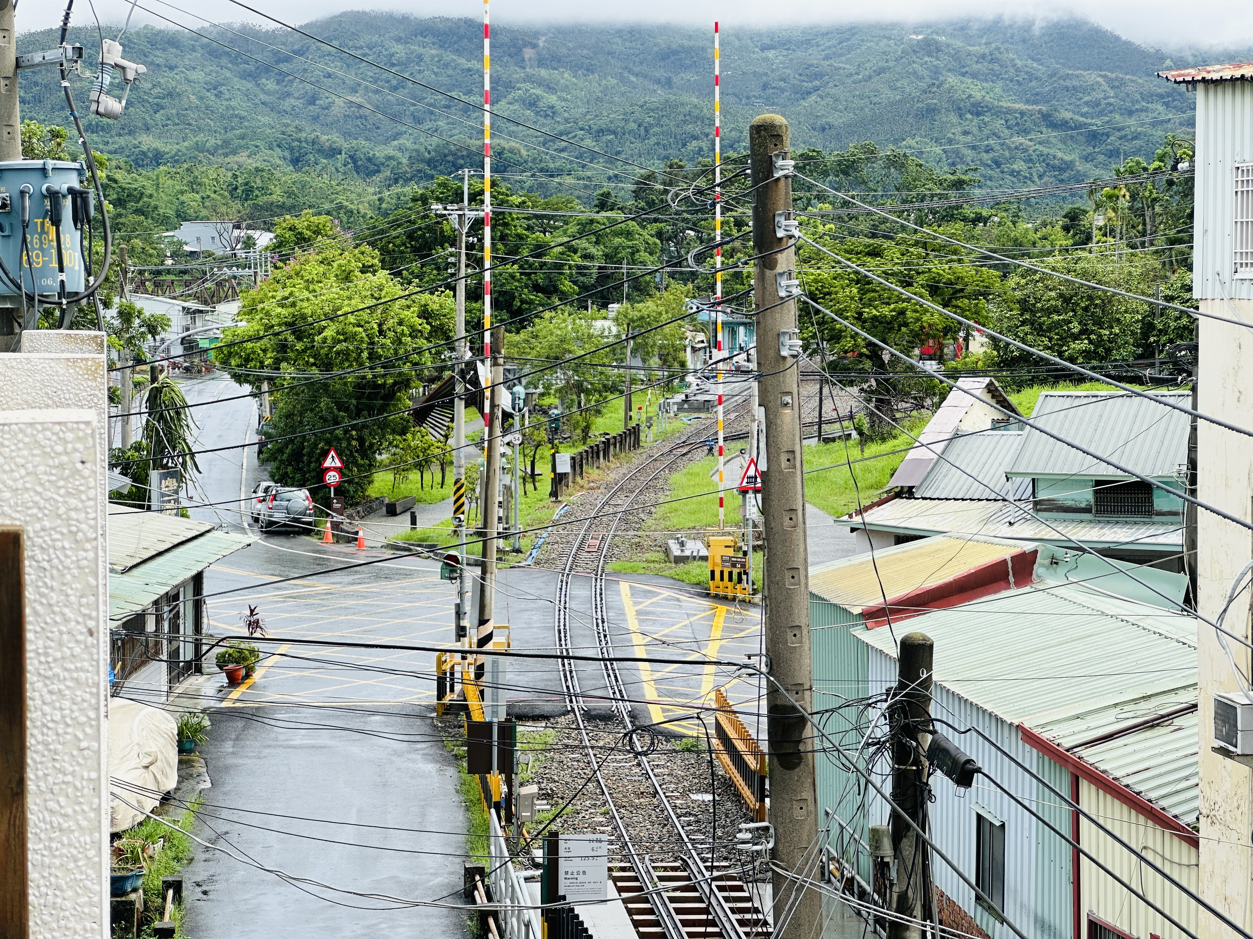 【香林薇拉】嘉義竹崎超人氣親子民宿｜入住「薇童年」房，開啟滿
