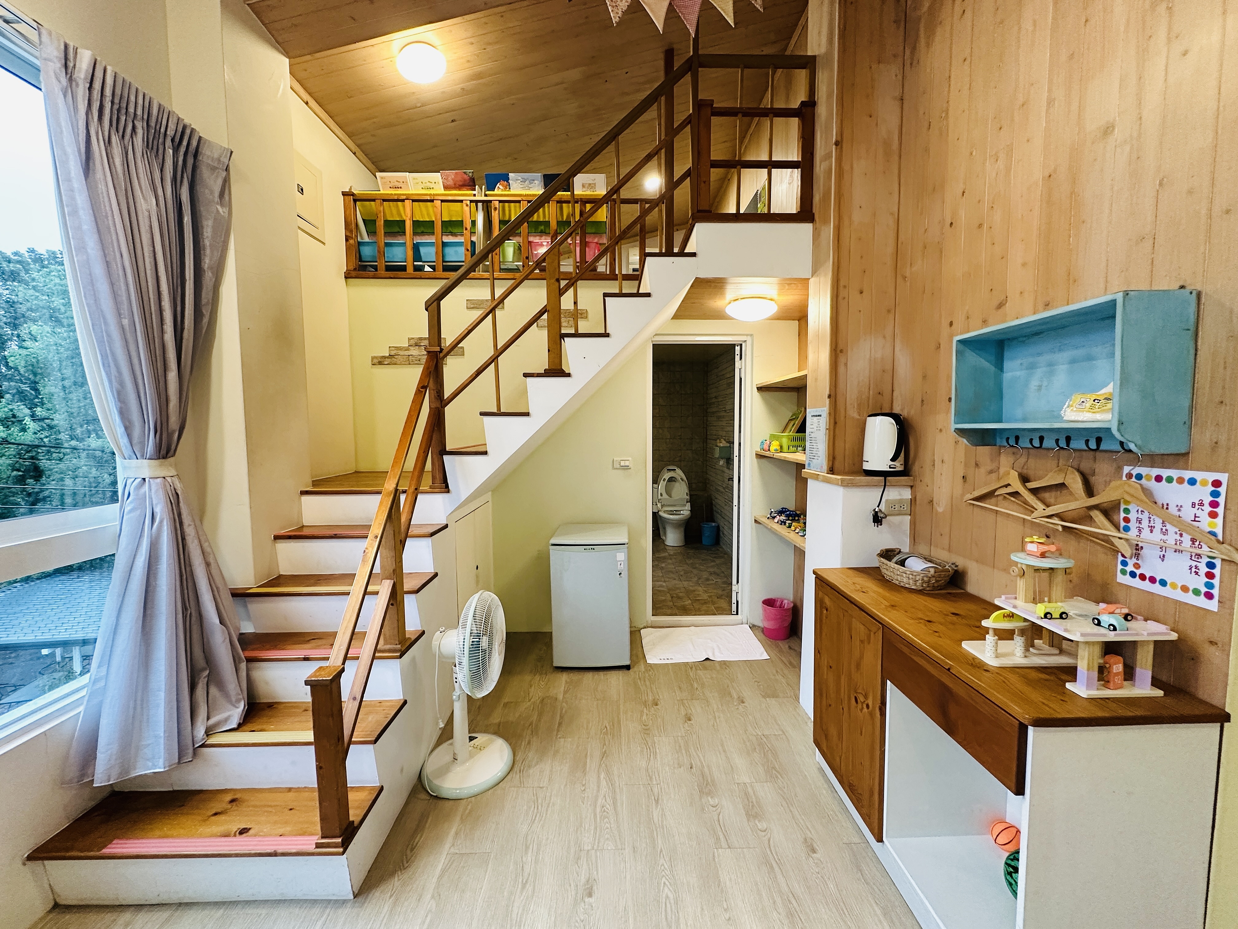 【香林薇拉】嘉義竹崎超人氣親子民宿｜入住「薇童年」房，開啟滿