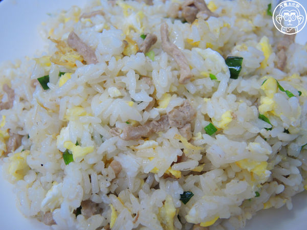小茅屋：呷飽祙【台北大安･小茅屋】全台美味炒飯第三名