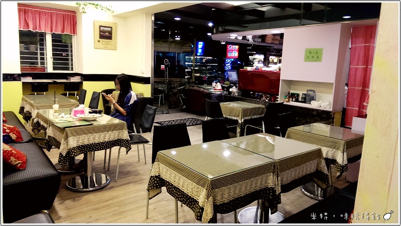 米特,味玩待敘部落格 © MEAT76|2013-07-20*新開幕*【東湖‧義大利麵下午茶】台北內湖|捷運葫洲站|K&K義麵坊|簡單小巧實在,就像回到家 (免費wifi)005.jpg 米特,味玩待敘部落格 © MEAT76|2013-07-20*新開幕*【東湖‧義大利麵下午茶】台北內湖|捷運葫洲站|K&K義麵坊|簡單小巧實在,就像回到家 (免費wifi)005.jpg