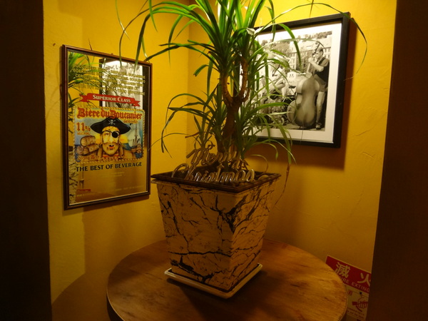 路德威手工啤酒餐廳：1021201[官本金文愛台灣口碑券第18彈]路德威手工啤酒餐廳當大俠大口吃肉與大口喝啤酒的好地方