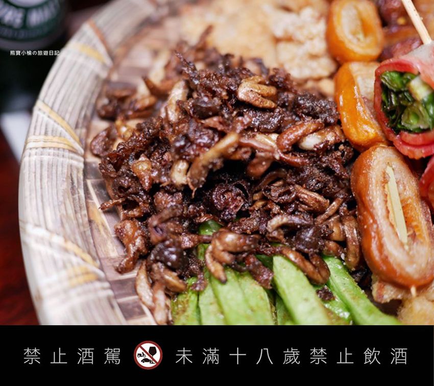 【新竹美食】大爺鹽酥雞食品店，新竹市區宵夜適合小酌好去處！多種特色炸物、香雞排、魷魚蛋、下酒菜，內文附詳細菜單價位介紹。 @熊寶小榆の旅遊日記