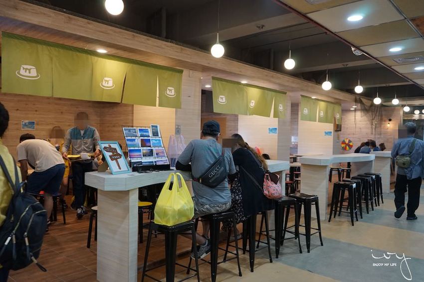 玉冠嫩仙草|澎湖排隊冰品,最具特色的仙草挫冰,消暑又爽口