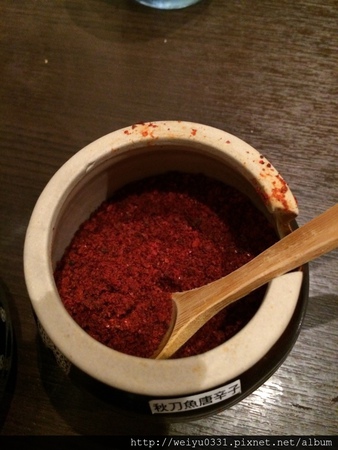 東區美食、忠孝敦化巷弄人氣拉麵-不排隊吃不到的《麵屋武藏》忠孝虎嘯店