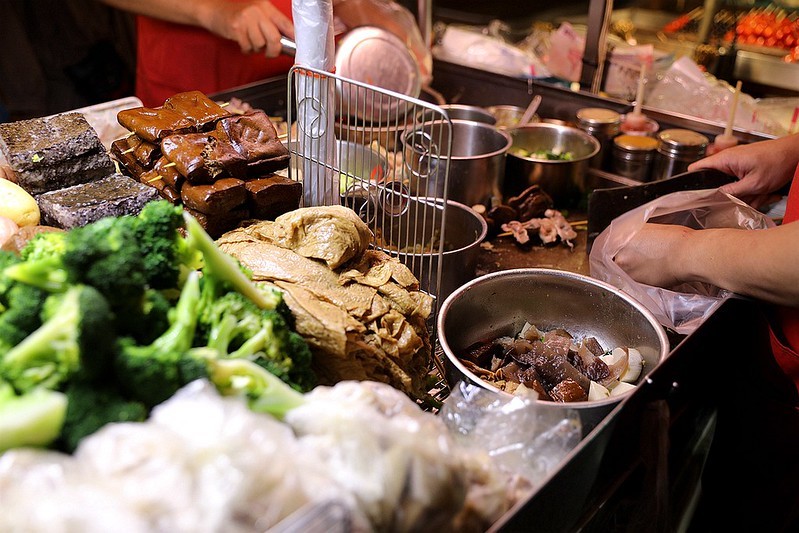 通化臨江街夜市紅花麻辣鹽水雞信義安和站08