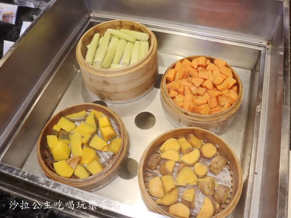 圓山大飯店(松鶴廳):士林吃到飽『圓山大飯店(松鶴廳)』Buffet/異國料理/啤酒無限供應/團體聚餐/捷運劍潭站
