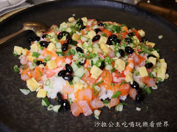 圓山大飯店(松鶴廳):士林吃到飽『圓山大飯店(松鶴廳)』Buffet/異國料理/啤酒無限供應/團體聚餐/捷運劍潭站