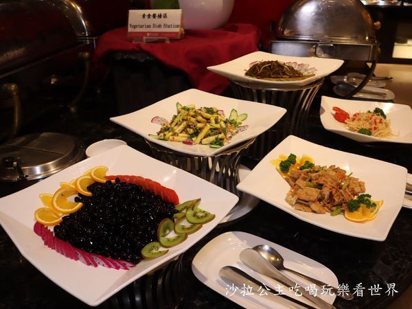 圓山大飯店(松鶴廳):士林吃到飽『圓山大飯店(松鶴廳)』Buffet/異國料理/啤酒無限供應/團體聚餐/捷運劍潭站