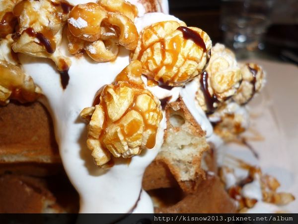 in% HAIR&CAFE：將髮廊和餐飲結合,有義大利麵和3D拉花--西門町美食In％Hair&Caf'e(西寧店)体驗心得