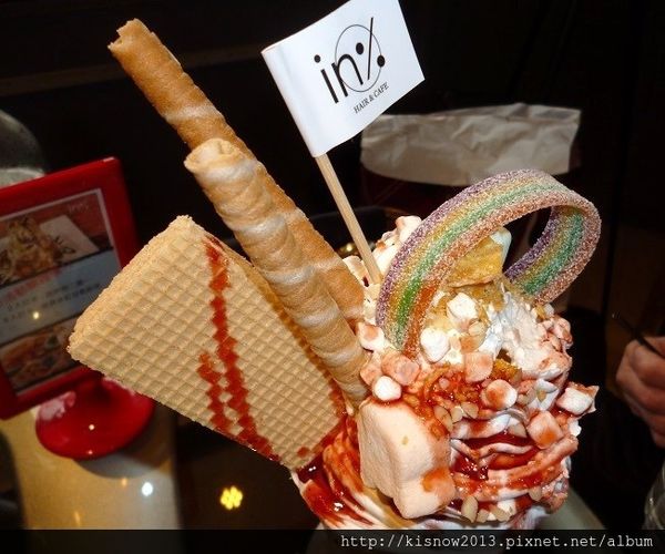 in% HAIR&CAFE：將髮廊和餐飲結合,有義大利麵和3D拉花--西門町美食In％Hair&Caf'e(西寧店)体驗心得