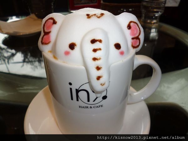 in% HAIR&CAFE：將髮廊和餐飲結合,有義大利麵和3D拉花--西門町美食In％Hair&Caf'e(西寧店)体驗心得