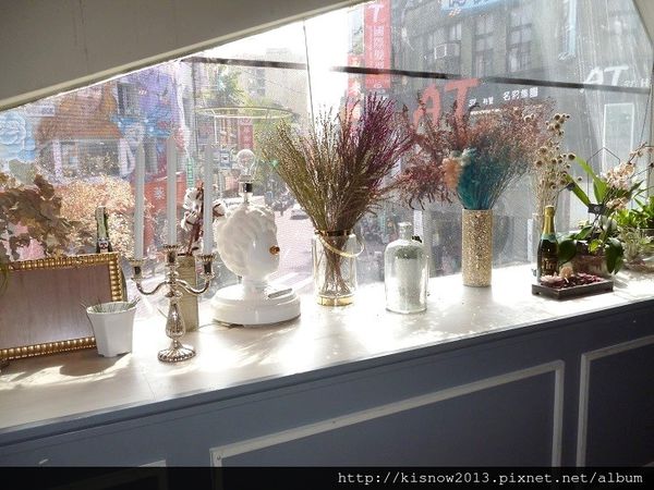 in% HAIR&CAFE：將髮廊和餐飲結合,有義大利麵和3D拉花--西門町美食In％Hair&Caf'e(西寧店)体驗心得