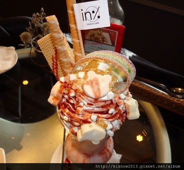 in% HAIR&CAFE：將髮廊和餐飲結合,有義大利麵和3D拉花--西門町美食In％Hair&Caf'e(西寧店)体驗心得