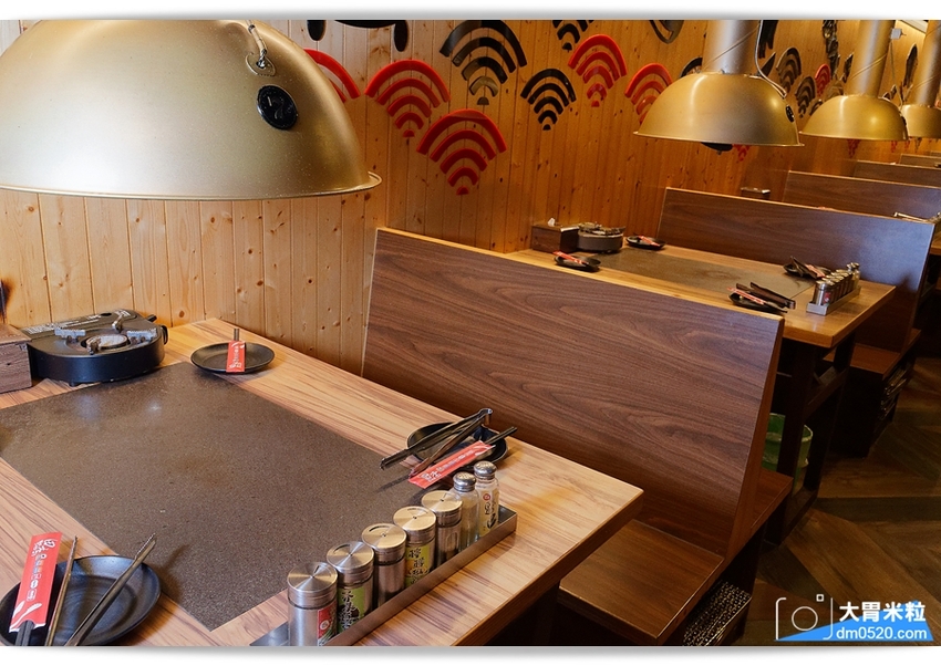 全新裝潢登場,田季發爺桃園中壢店,燒肉吃到飽469/569/699,美國霜降牛/鹽蔥牛舌/松阪豬/生蠔/薑母鴨火鍋/哈根達斯冰淇淋,通通無限吃到飽!桃園燒肉吃到飽推薦,中壢吃到飽推薦, - 大胃米粒