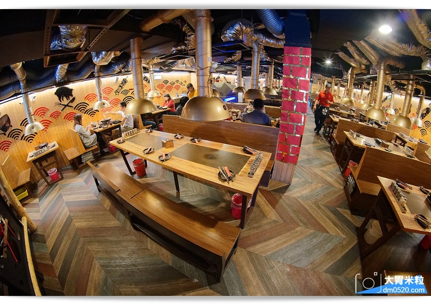 全新裝潢登場,田季發爺桃園中壢店,燒肉吃到飽469/569/699,美國霜降牛/鹽蔥牛舌/松阪豬/生蠔/薑母鴨火鍋/哈根達斯冰淇淋,通通無限吃到飽!桃園燒肉吃到飽推薦,中壢吃到飽推薦, - 大胃米粒