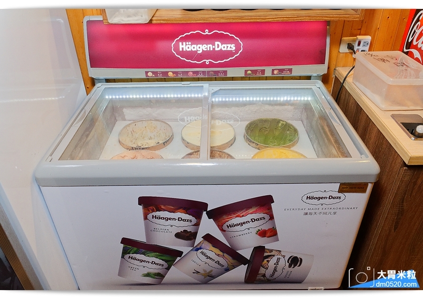 全新裝潢登場,田季發爺桃園中壢店,燒肉吃到飽469/569/699,美國霜降牛/鹽蔥牛舌/松阪豬/生蠔/薑母鴨火鍋/哈根達斯冰淇淋,通通無限吃到飽!桃園燒肉吃到飽推薦,中壢吃到飽推薦, - 大胃米粒